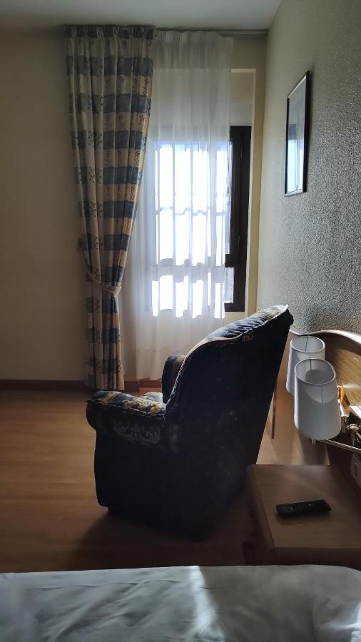 Hotel Ria De Vigo "Tierra De Campos" Becilla de Valderaduey Екстер'єр фото